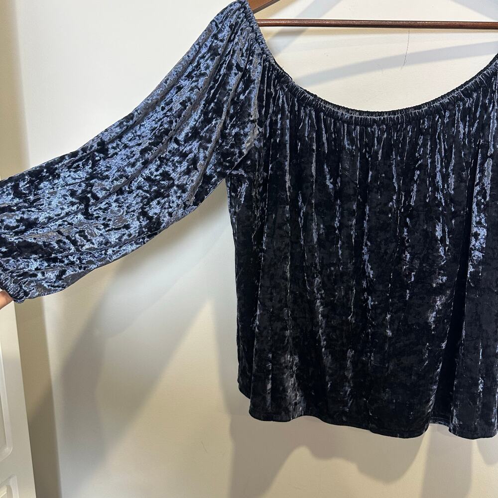 American Eagle Velvet Top XL Navy Blue Off Shoulder Boho Gothcore Whimsigoth - Picture 3 of 9